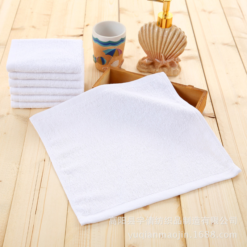 30g white towel hotel supplies catering hot pot disposable wet wipes face towel stall labor protection wholesale