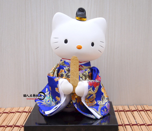 Cartoon Japanese doll