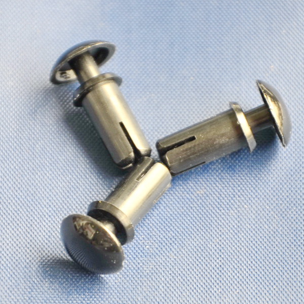 供应铆钉/黑色尼龙铆钉/白色塑料铆钉 R4100 R4120