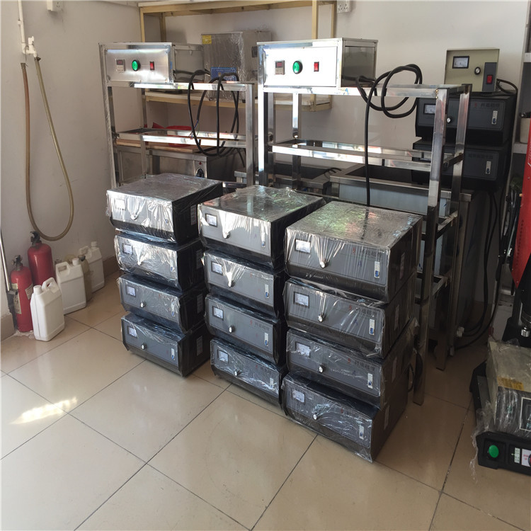 厂家批发超声波清洗发生器 20K/15K/28K电箱 配件 振子 智能追频