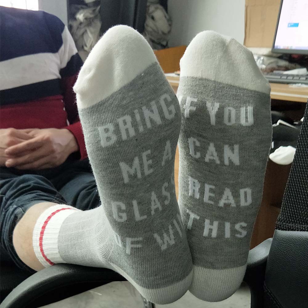 2025d IF YOU CAN RESD THISY Chaussettes unisexes en coton à semelle anglaise avec texte mi-mollet_voghion.com