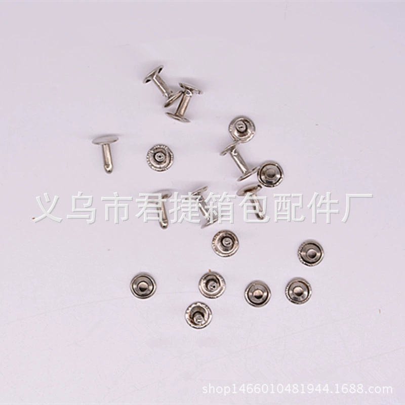 Производители на складе поставляют железные сумки аксессуары маленькие винты фоторамки аксессуары винты различных спецификаций гальваническая окраска