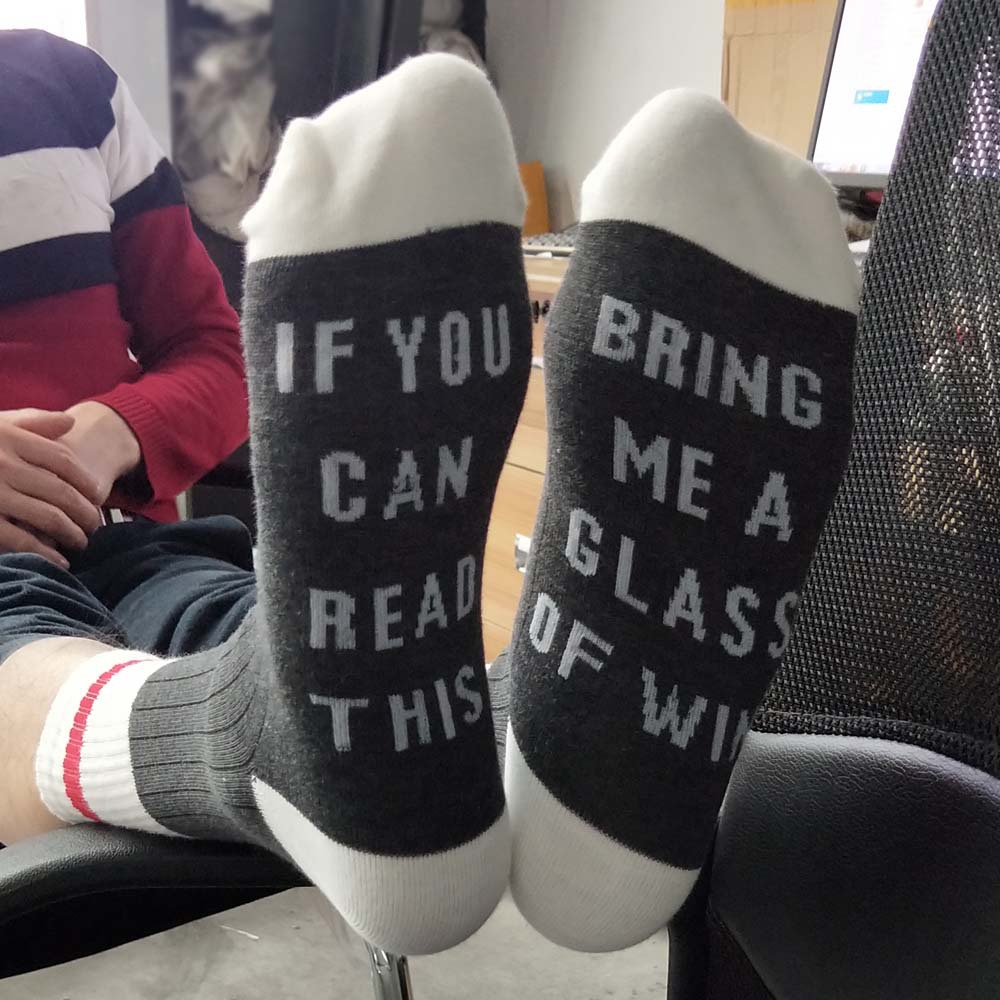 2025d IF YOU CAN RESD THISY Chaussettes unisexes en coton à semelle anglaise avec texte mi-mollet_voghion.com