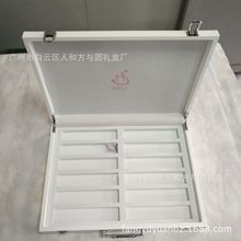 �S�����l���yƷ�Y������Ժ�o�wƷ���Ͱ��b�а�ɫPUƤ�Ѓ��ɷۺ���