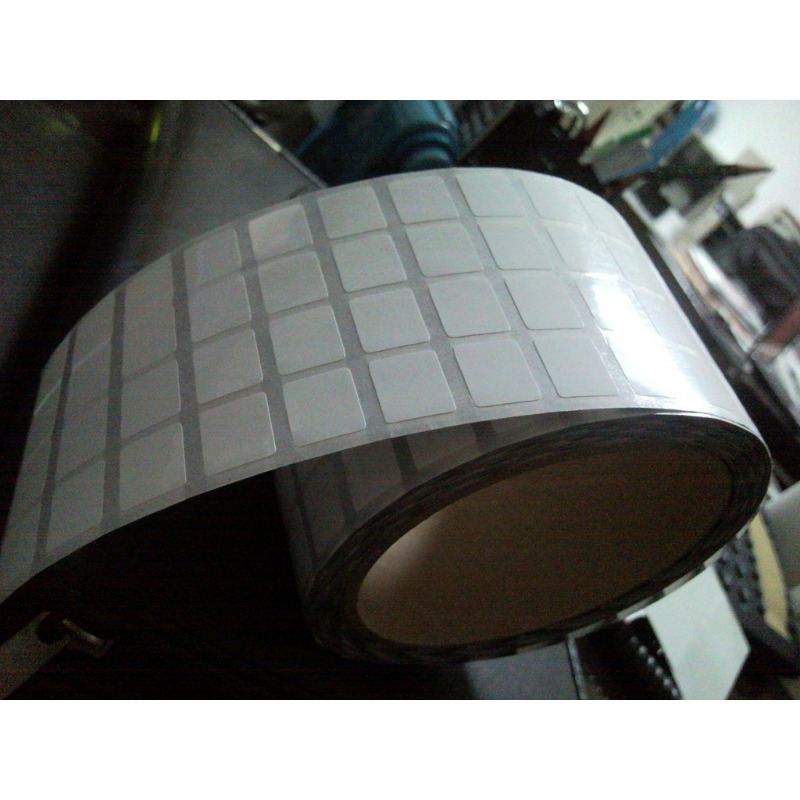 富锦市艾利光伏测试测量商标模切彩印厂avery亮白pet 12*12MM双列