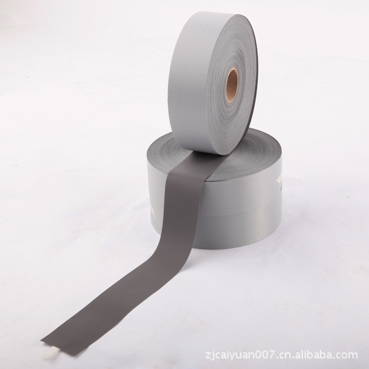 厂家银灰色tc高化一类反光布 高亮涤纶户外用品荧光条 服装反光带