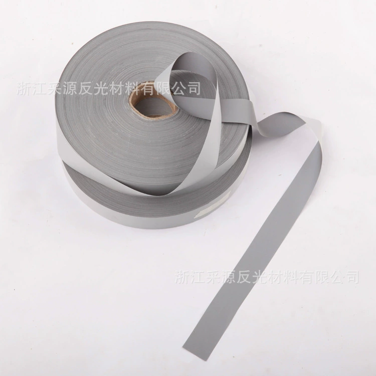 Оптовая продажа от производителя: светоотражающая ткань TC высокой яркости, светоотражающие полосы для спецодежды, светоотражающая лента для багажа, светоотражающая ткань серебристо-серого цвета.