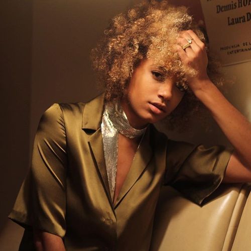 European and American Amazon best-selling fashion nightclub trendy metal sequin scarf necklace women's versatile personalized scarf necklace