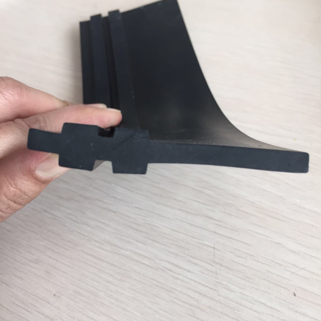 三元乙丙橡胶密封条防水橡胶条机械设备橡胶垫条