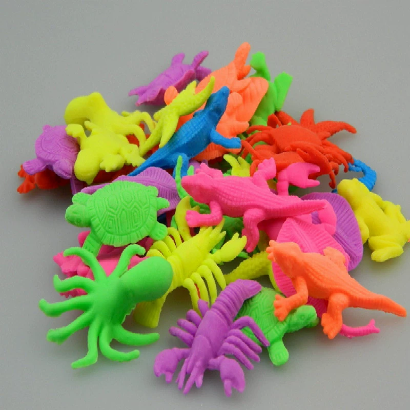 Замачивание в воде становится больше Губка Боб Квадратные Штаны Морские животные Дети Абсорбирующий отек Пузырь Большая игрушка Стойка Горячая игрушка оптом