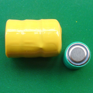 供应AG13纽扣电池厂家，LR44礼品小手电筒电池组