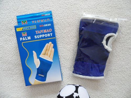 Supply 0820 protective gloves, sports gloves, knitted gloves, fitness protective gloves, half-finger protective gloves