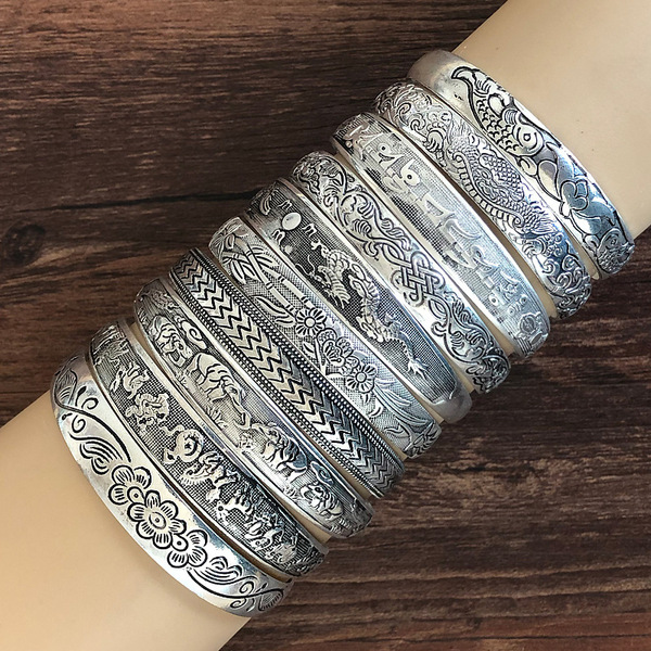 retro silver bracelet
