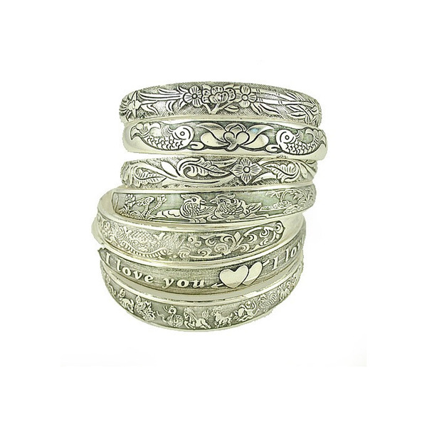 retro silver bracelet