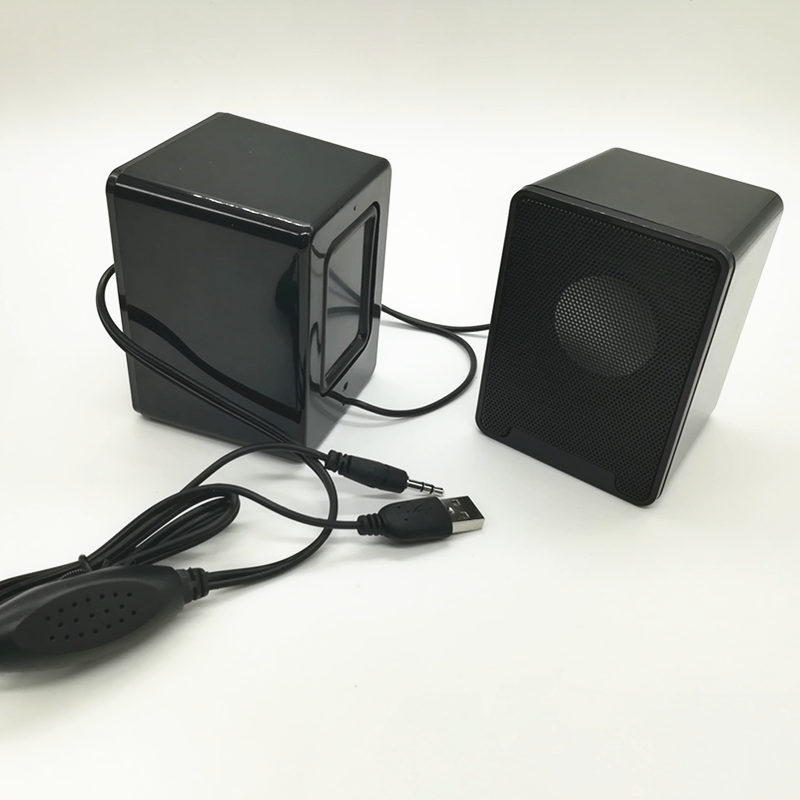 USB diaphragm speaker mini 2.0 laptop audio mobile phone speaker small pair box English neutral foreign trade D9