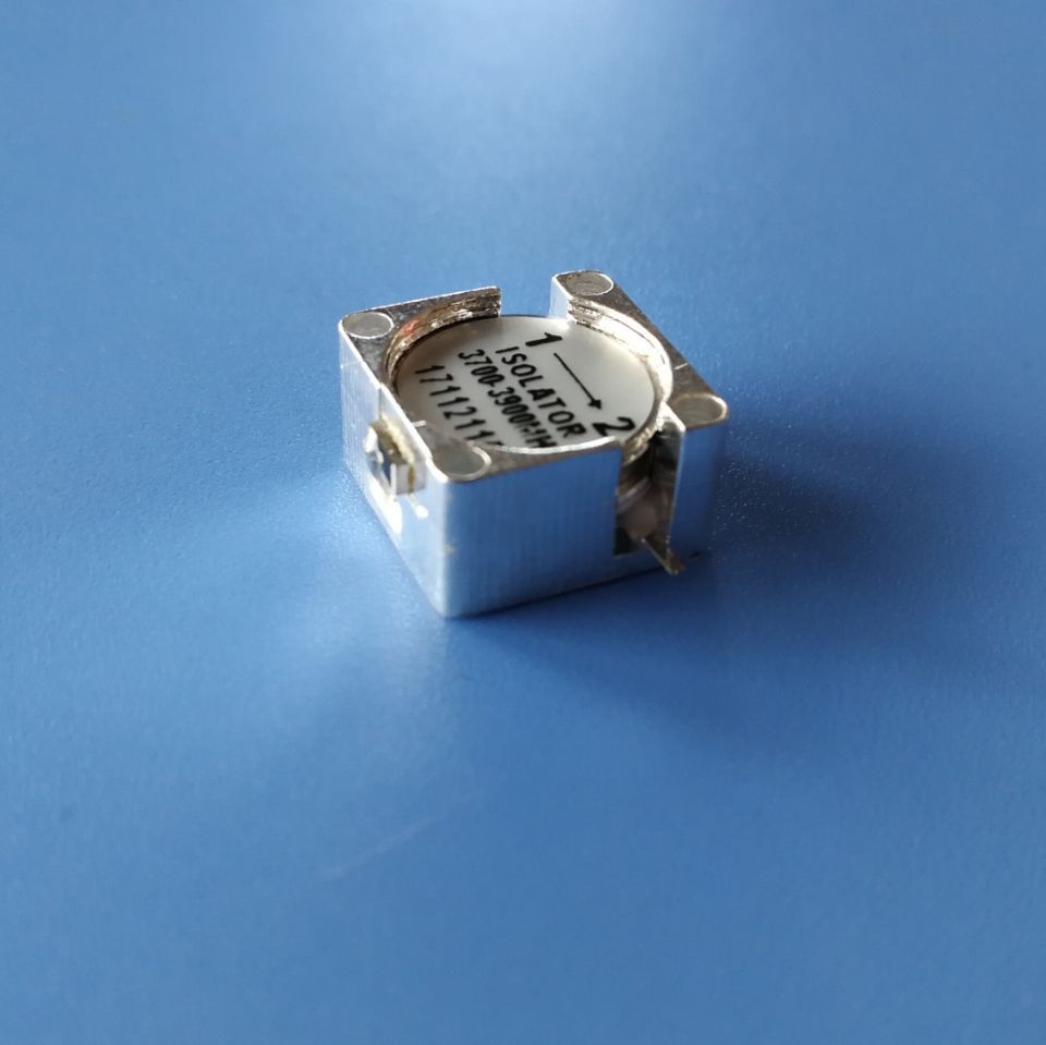 CG12708 3.7-3.9GHz 带线小型化隔离器 PTL 12.7X12.7X8 拍前咨询
