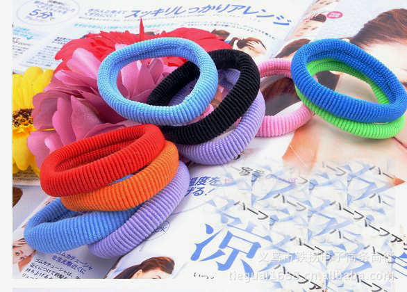 Elastic small children's towel