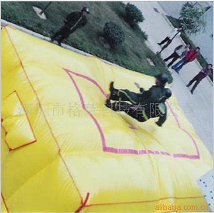 定 制 救生器材   防护气垫救生气垫 充气救生垫子  可加LOGO