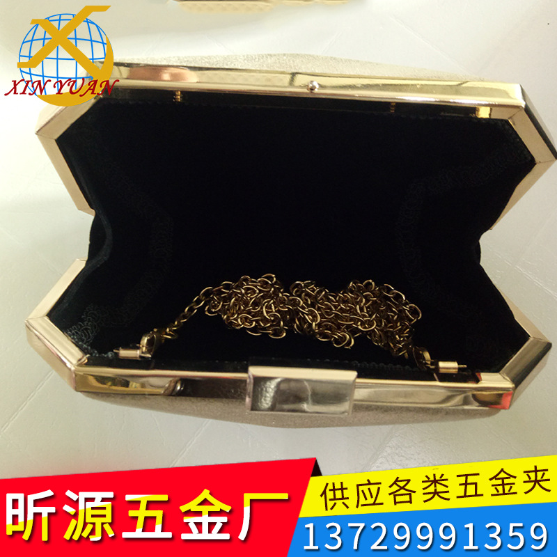 东莞厂家生产 供应晚装包铰  ， 钱包夹 铁盒较