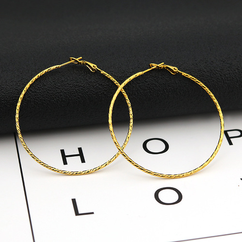 Titanium steel, stainless steel, exaggerated shrimp male buckle, thin wire, large earrings, earrings, embossed texture, thin earrings, factory direct sales