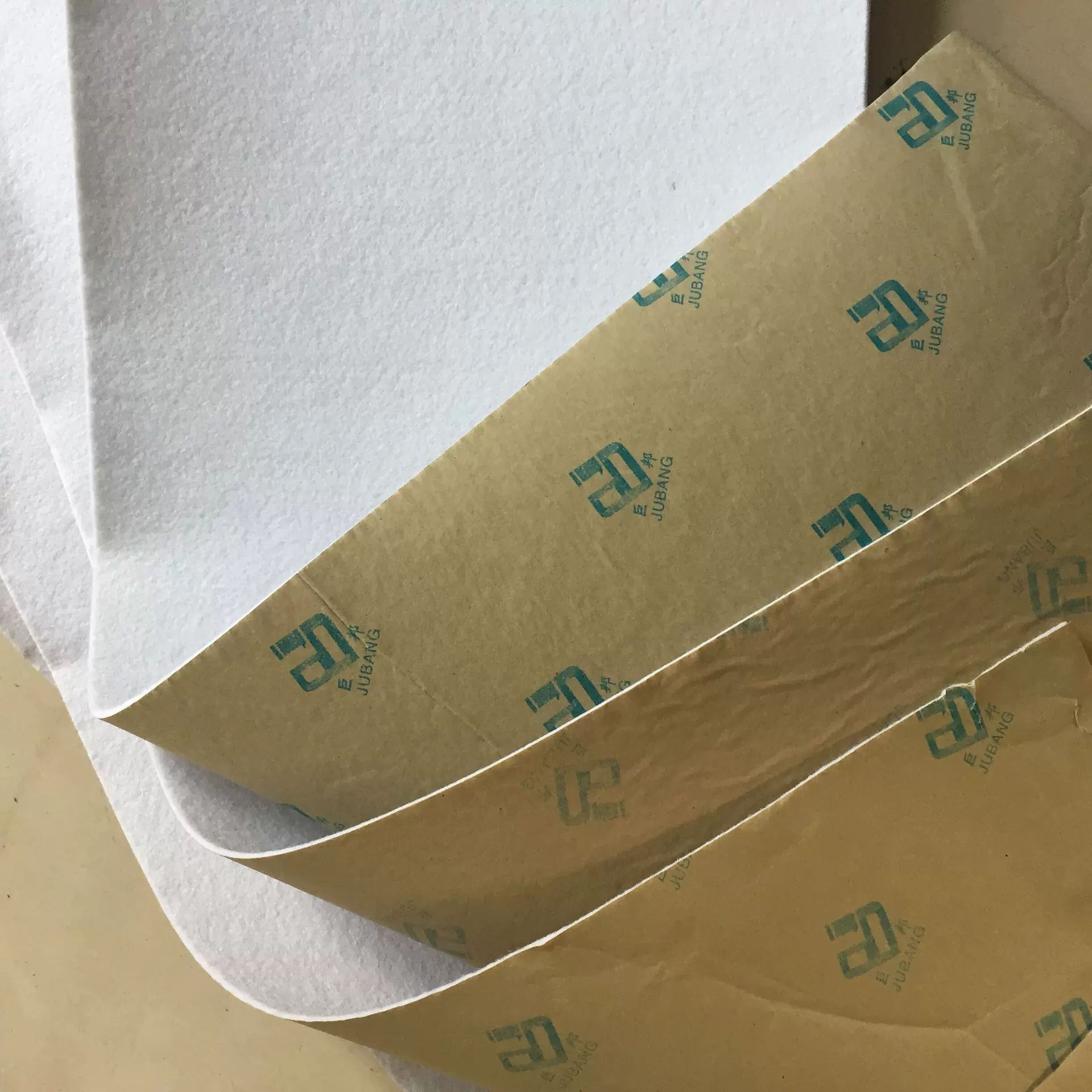 DIY拼布口金包紧致可不熨烫不干胶自粘辅棉背胶针刺棉