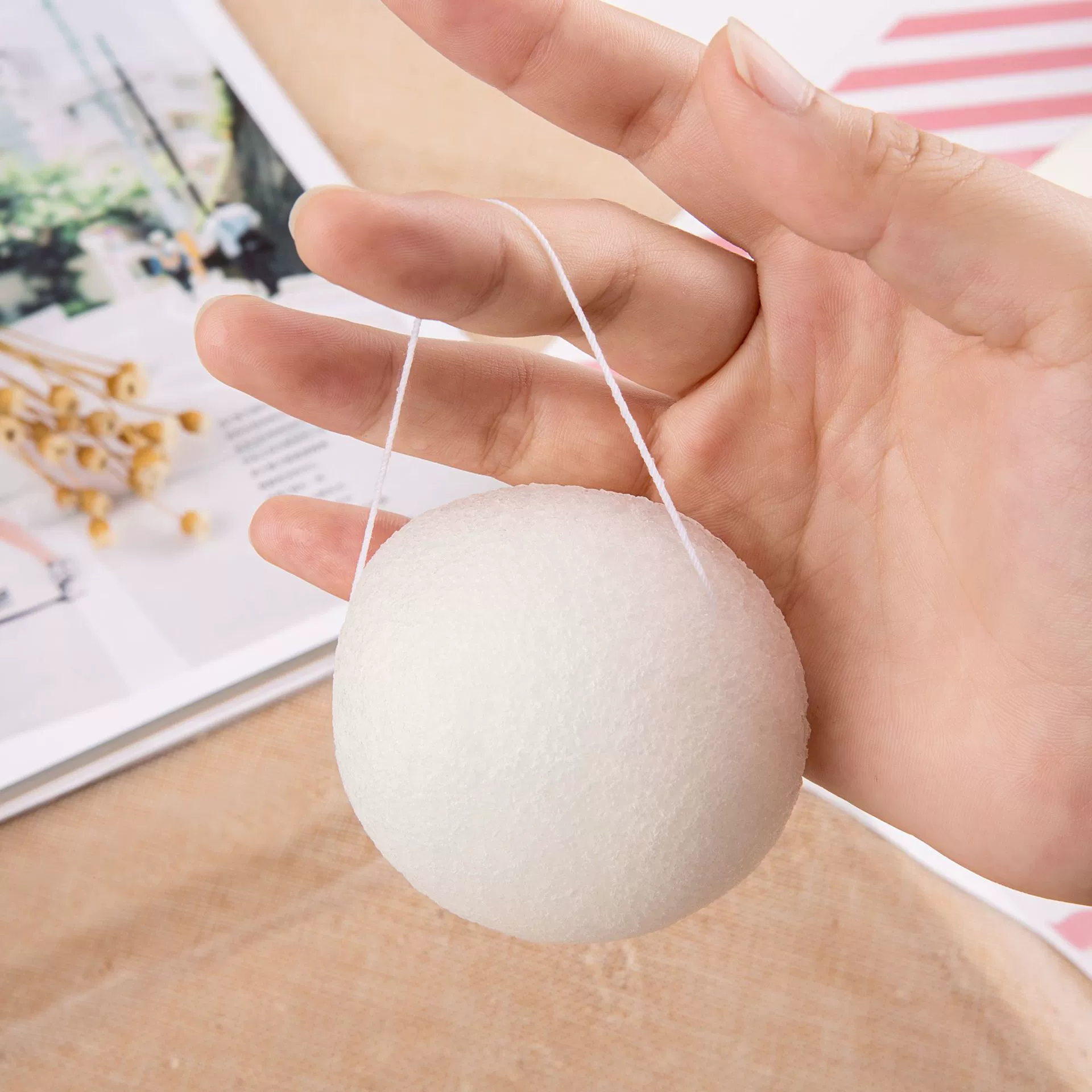 Губчатые белые красные ватные подушки для умывания лица