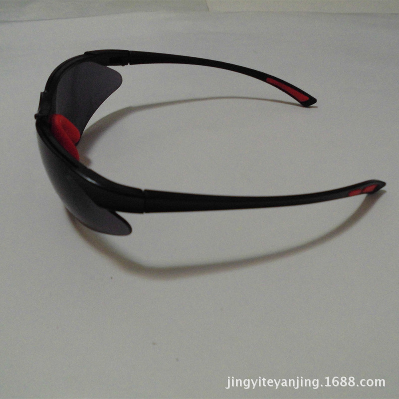 新款防护镜防尘防沙劳保工作常用镜骑车防护眼镜