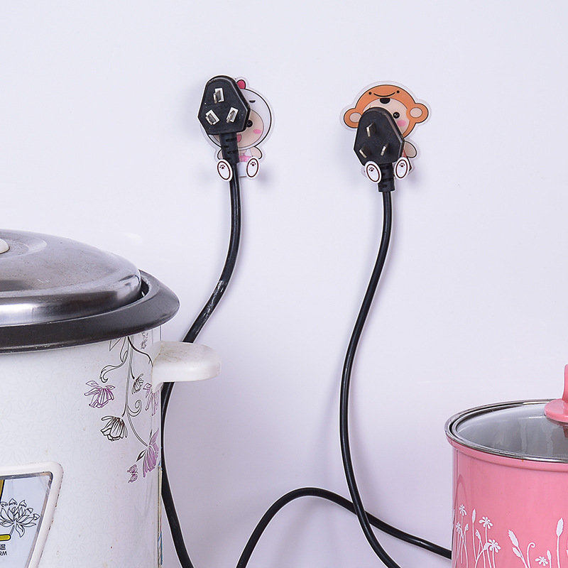 卡通电线插头挂架 家庭收纳整理无痕挂钩 免打孔创意粘钩纸卡装
