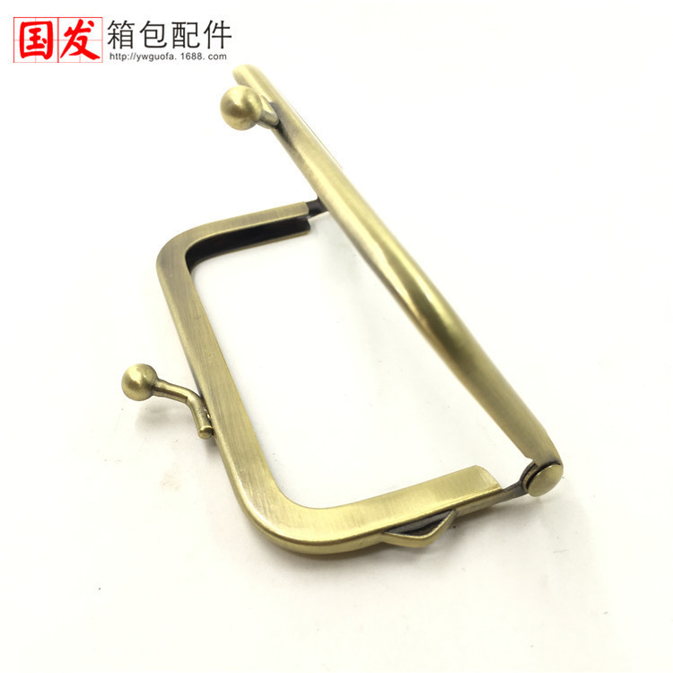 Sin stock: 8.5CM cuadrado sin agujeros máquina de pulido y 10.5CM sin agujeros   Oro sin orificio