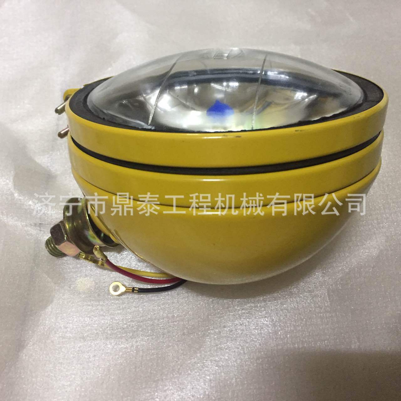 特惠 后大灯 08128-32400 D85A-18推土机配件 山推推土机配件