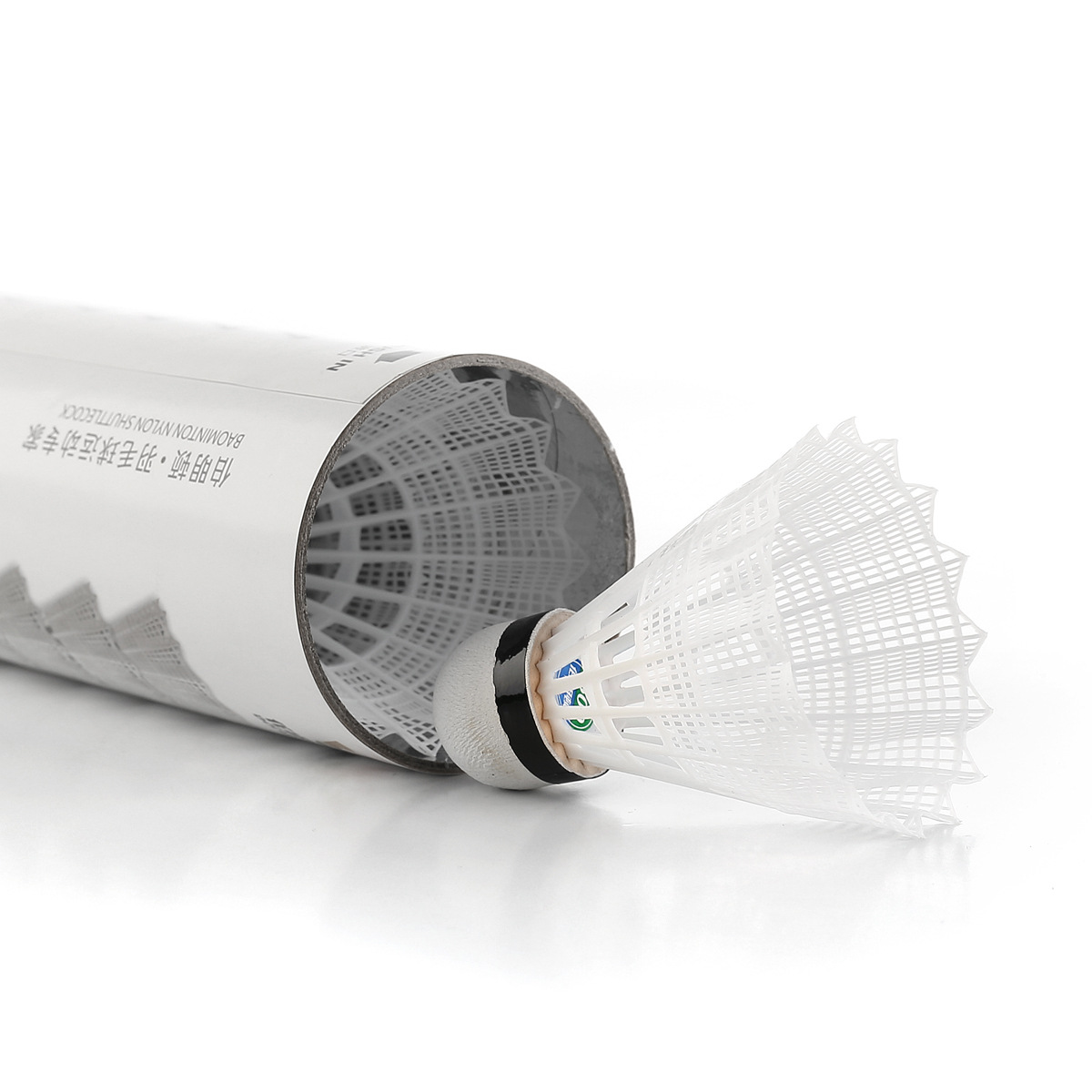 6 unids bomington nylon bádminton durable Amarillo Blanco plástico bádminton Bola de entrenamiento al por mayor