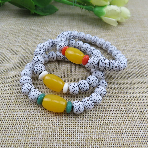 Single Circle Stars and Moon Ordinary Yellow Beads