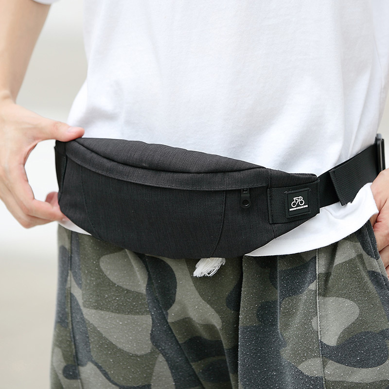 Waist bag couple Korean style men's chest bag earphone hole chest bag men's casual trendy women's shoulder messenger bag set logo picture