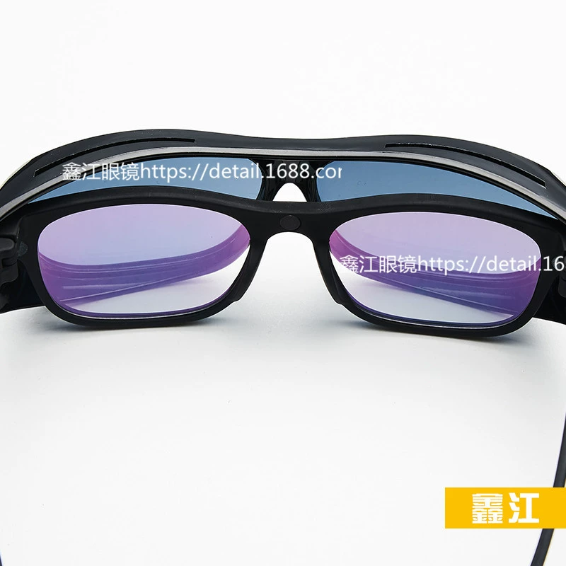 Full -frame TV sunglasses manufacturer Driver night vision glasses anti -sand anti -flying worm riding latter spot wholesale