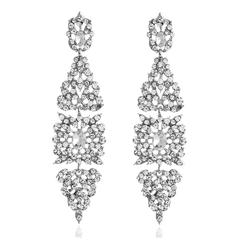metal long fashionable earrings for bride with tassels