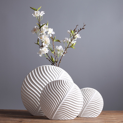 Nordic leaf ornaments, home soft decorations, modern simple white ceramic vases, handicraft furnishings wholesale