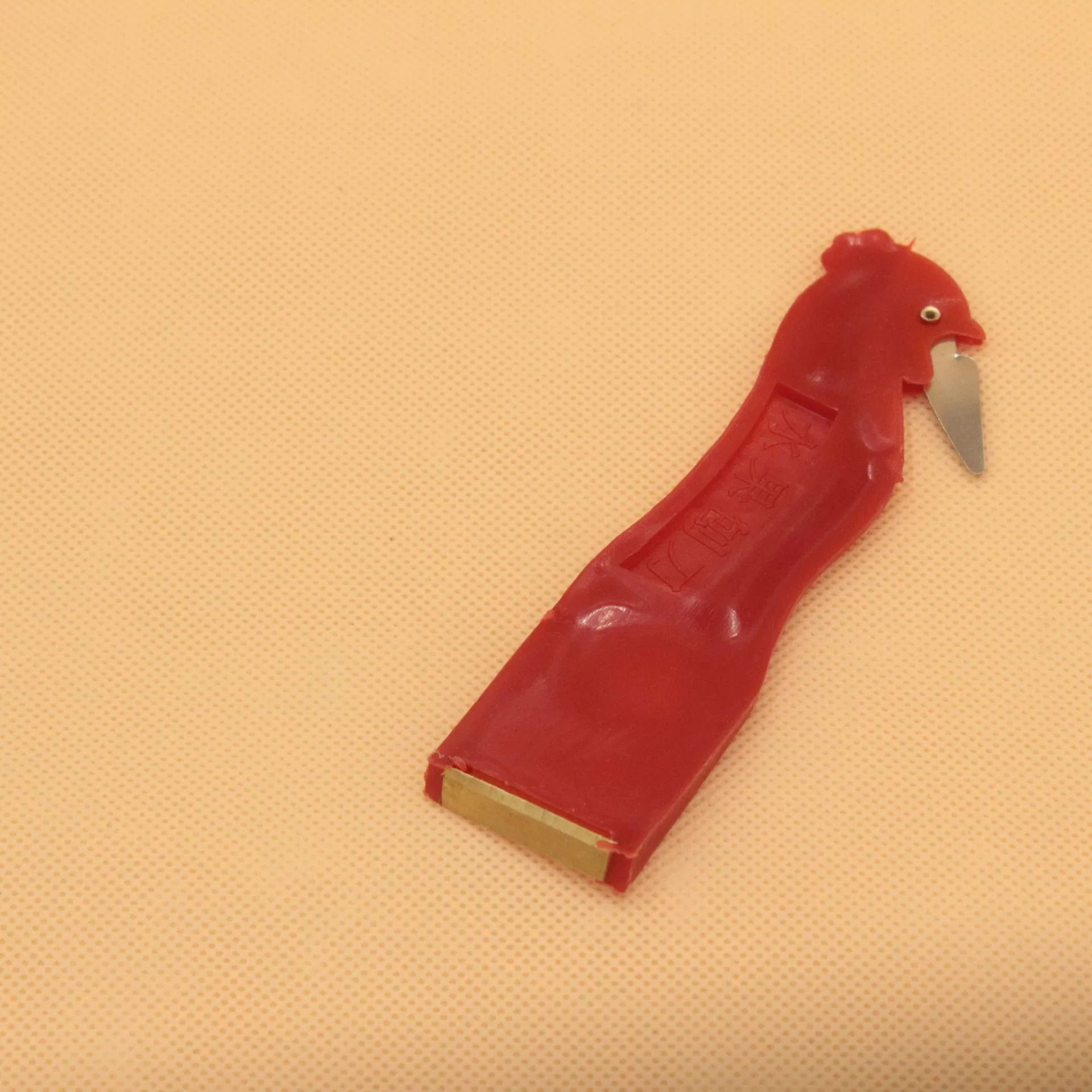 Цыпленок строганный пластиковый многофункциональный очиститель овощей Картофель очиститель для глаз