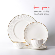 洛可可高颜值餐盘陶瓷盘子家用碗碟骨瓷套装高级感高温烤花碟子菜