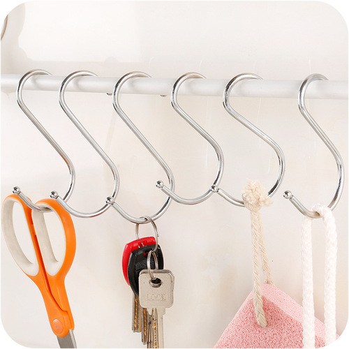 Stainless steel metal S-shaped door back hook kitchen bathroom wall hanging seamless nail-free S hook coat hanger hook coat hook