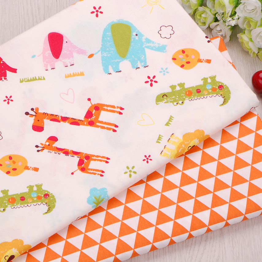 厂家供应 儿童恬静松鼠无荧卡通纯棉斜纹全棉布料 1.6门幅