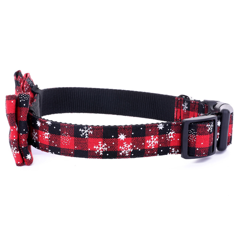 Fabricantes de inventario transfronterizo explosivo perro arco cuadrado collar de copo de nieve collar de mascota de Navidad corbata