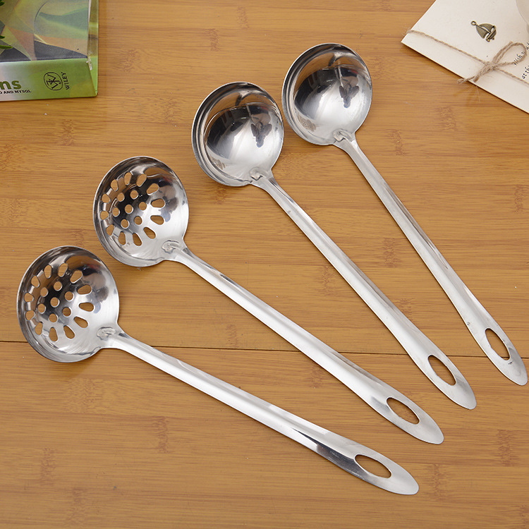 Hot pot shop 7cm stainless steel spoon spoon household long handle stainless steel spoon Colander hot pot spoon Hot pot shop 7cm stainless steel spoon spoon household long handle stainless steel spoon Colander hot pot spoon