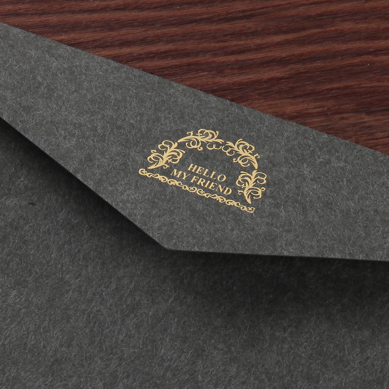 Gris oscuro-tu buen amigo