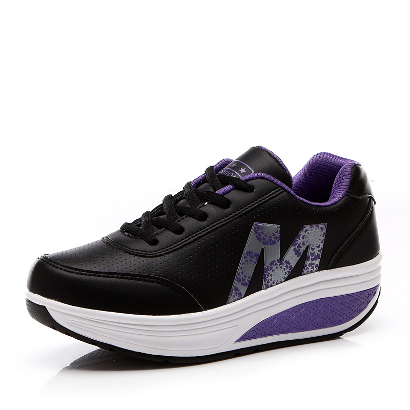 2025跨境亚马逊批发秋冬独立站女式摇摇鞋 皮面松糕跟女鞋运动款