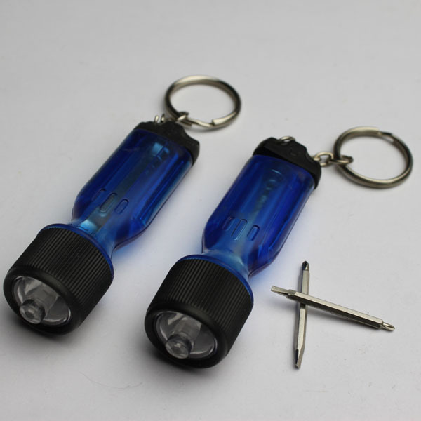 带灯小手电型多功能螺丝刀