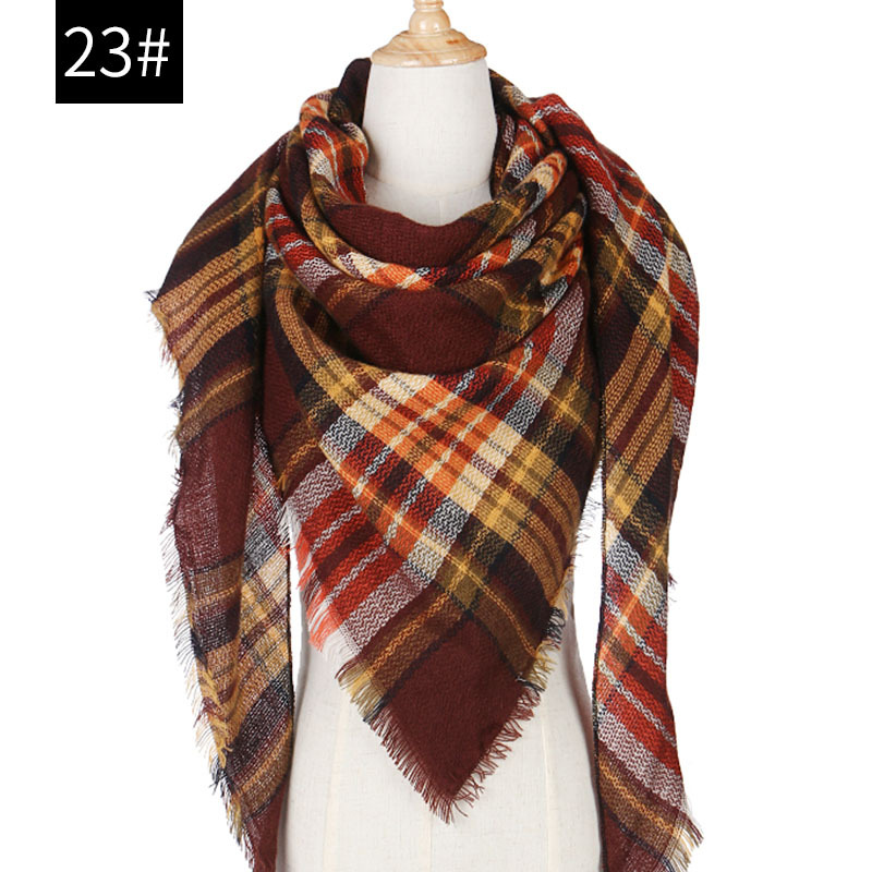 Bufanda triangular a cuadros clásica de cachemira para mujer, versátil para otoño/invierno, cálida, estilo coreano, en stock, venta al por mayor