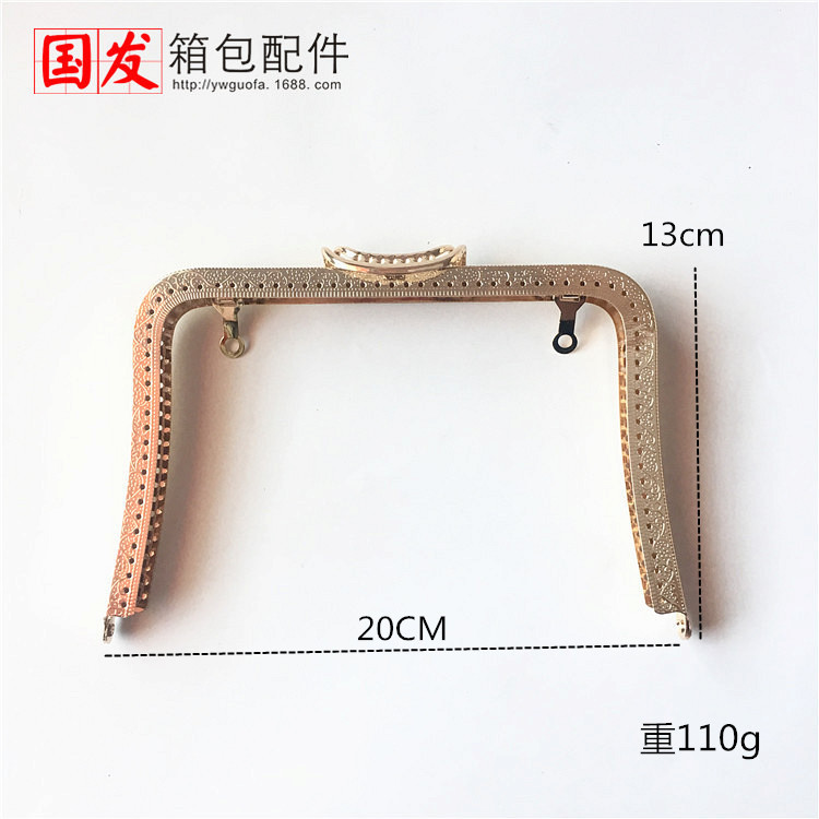 40% de descuento: 20 * 13cm pie largo estampado cubierta boca de oro pie alto caja accesorios bolsa de cámara