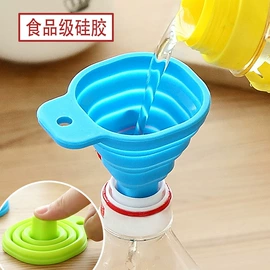 厨房小工具;餐垫、杯垫;揉面袋