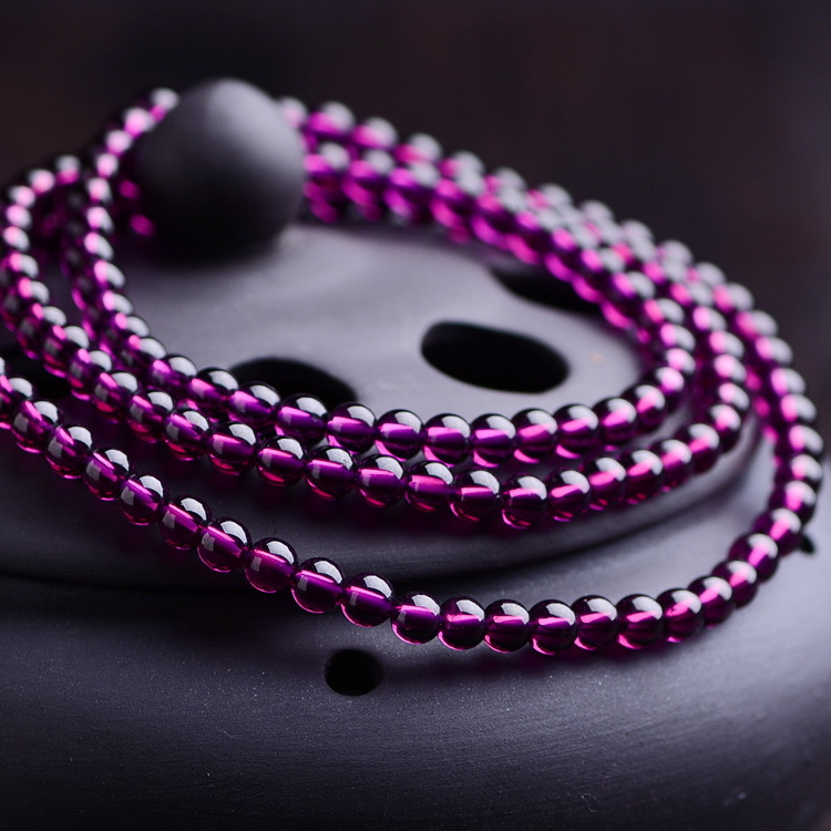 Sophisticated organic crystal bracelet