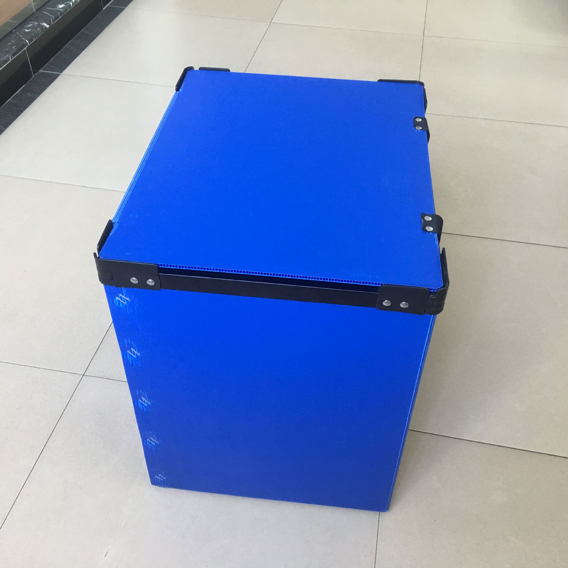 5MM全新料兰色折叠箱加盖子